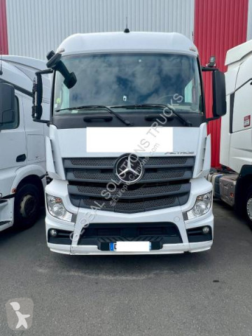 MercedesActros1845