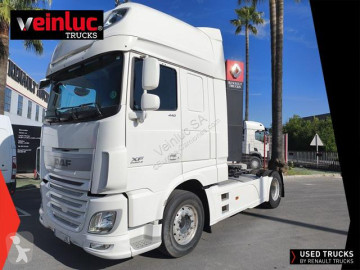 Cabeza tractora DAF