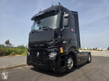 Влекач Renault T520 High cab