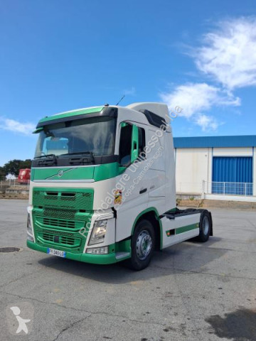 Traktor Volvo F6 FH 460