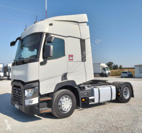 Влекач Renault T-Series 480
