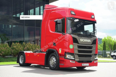 Влекач Scania
