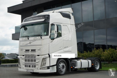 Влекач Volvo F6 FH 460