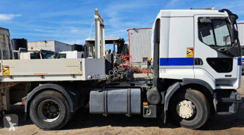 Traktor Renault