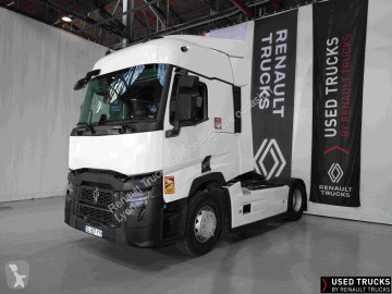 Влекач Renault T-Series
