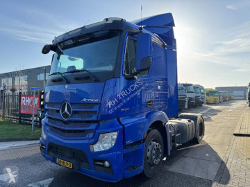 Влекач Mercedes