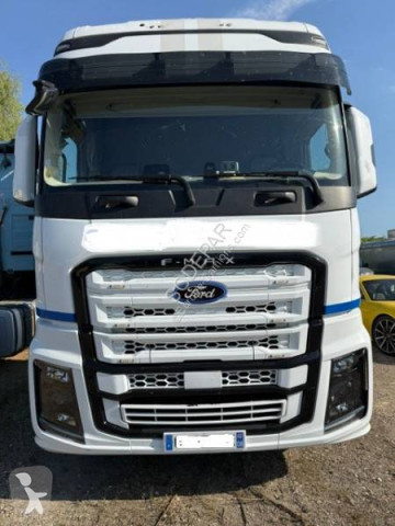Влекач Ford Trucks F-MAX 500