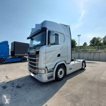 ScaniaS450