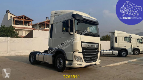 Влекач DAF 480 XF