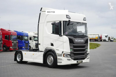 Влекач Scania