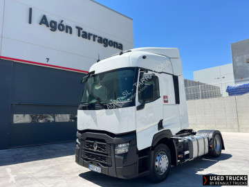 Влекач Renault T-Series