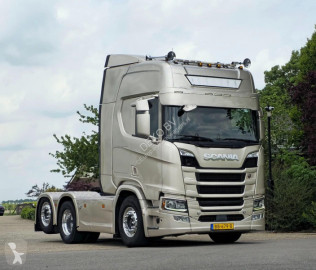 Cabeza tractora Scania