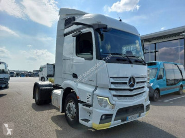 Влекач Mercedes Actros 1845