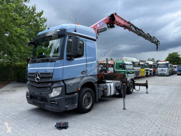 Влекач Mercedes Actros 2548 LS 6X2 Kran HMF 3220 bis 16 Meter