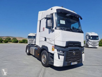 RenaultT520 High cab