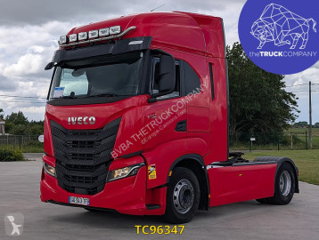 Tracteur Iveco S-Way 490