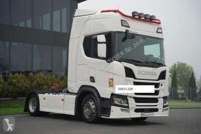 Влекач Scania