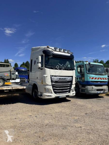 جرار DAF XF 530 FT
