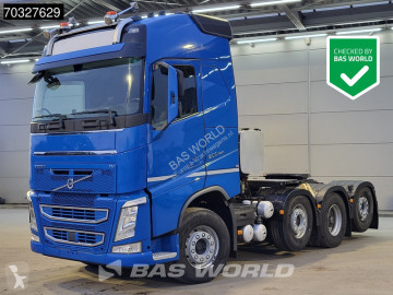 Влекач Volvo