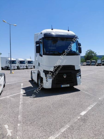 RenaultT-High520 T4X2 E6