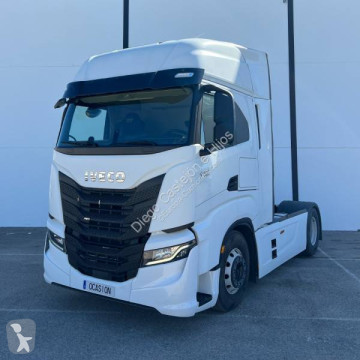 Cabeza tractora Iveco
