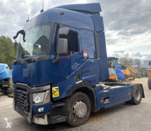 RenaultT-Series460