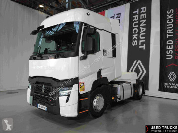 Влекач Renault T-Series