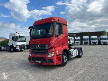 Tracteur Mercedes Actros 1843