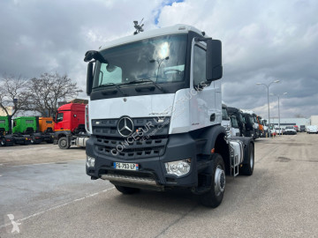 جرار Mercedes