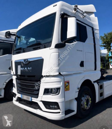 Влекач MAN TGX 18.520
