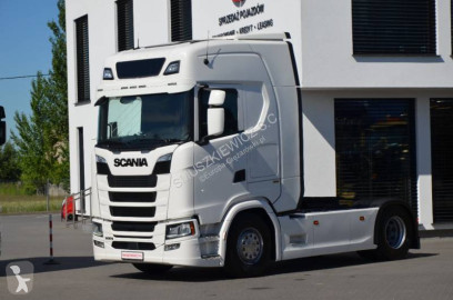 Влекач Scania S 500