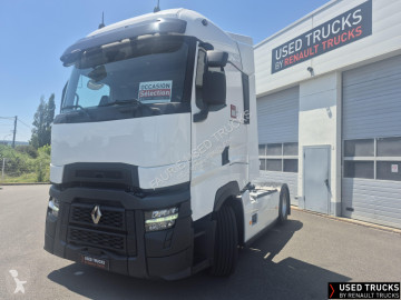 Влекач Renault T-High