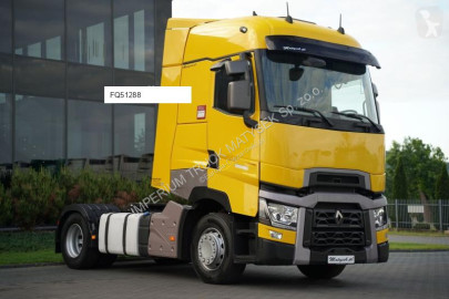 Влекач Renault T 440