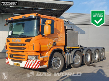 Влекач Scania