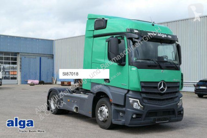 Влекач Mercedes
