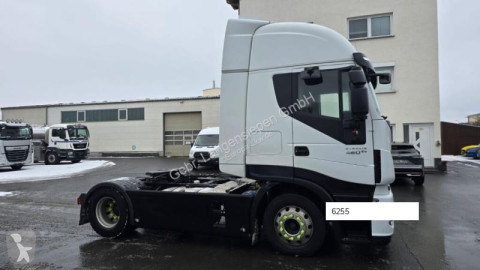 Traktor Iveco