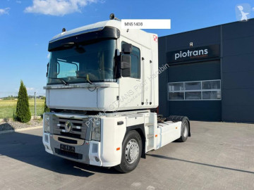 Влекач Renault RENAULT MAGNUM / 520 / DXI / EEV / 2011 / SUPER STAN / TOP