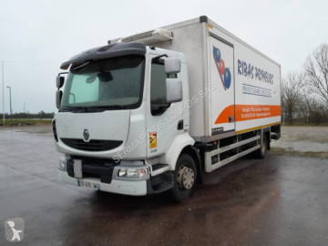 Влекач Renault Midlum