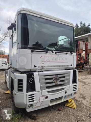 Tracteur Renault