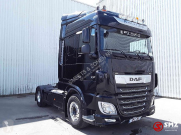 Влекач DAF 480 XF hydraulic TOp condition