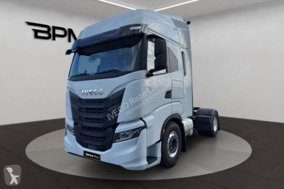Traktor Iveco S-WAY 530