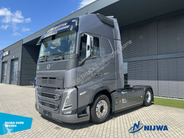 Влекач опасни товари / adr Volvo