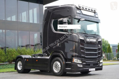 Влекач Scania