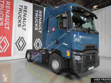 Влекач Renault T-High
