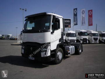 Влекач Renault