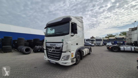 Влекач DAF