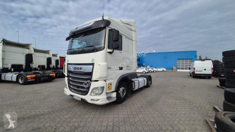 Влекач DAF