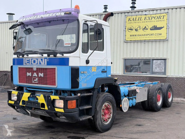 Ťahač MAN F 26 .332 Chassis Cabine 6x4 Manual Gearbox Big Axle ull Steel Suspension Kipper Hydraulic Good Condition
