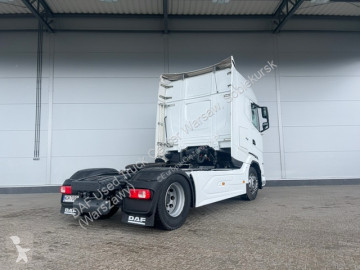 Влекач DAF 480 XG FT 4X2