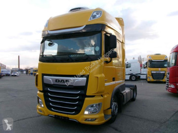 Влекач DAF